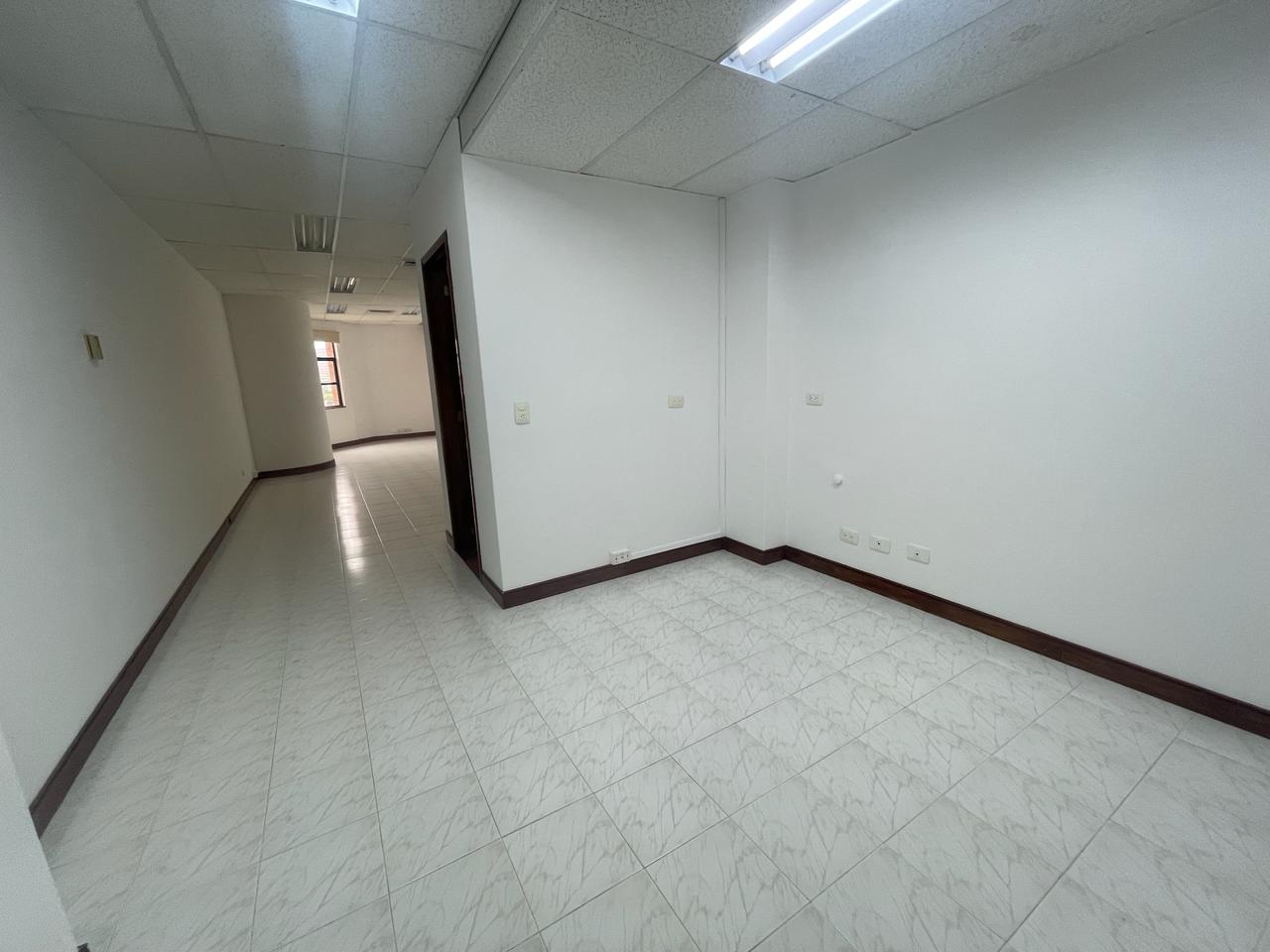 Oficina en arriendo Poblado Milla de Oro