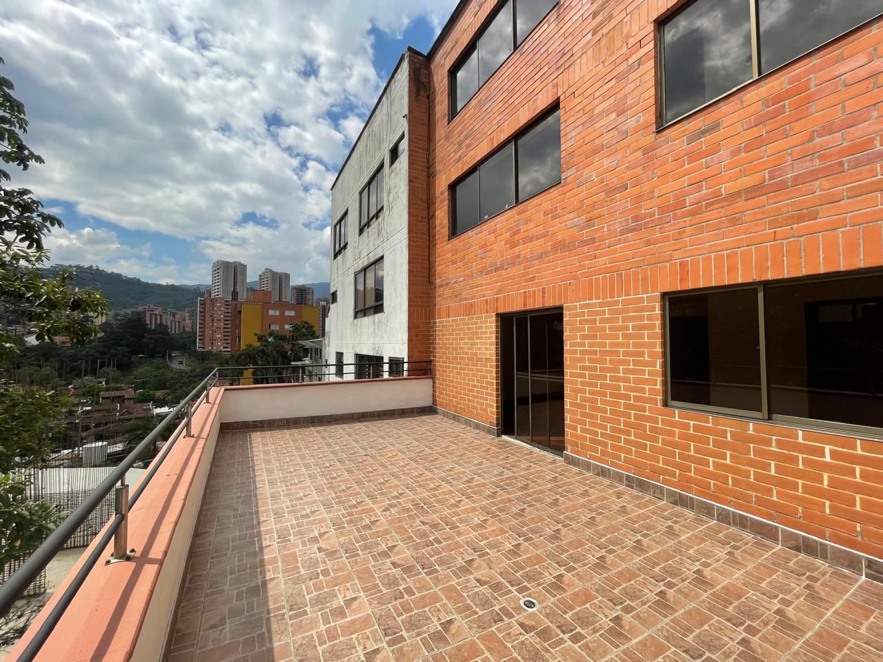 Se vende casa en Sabaneta sector la Doctora