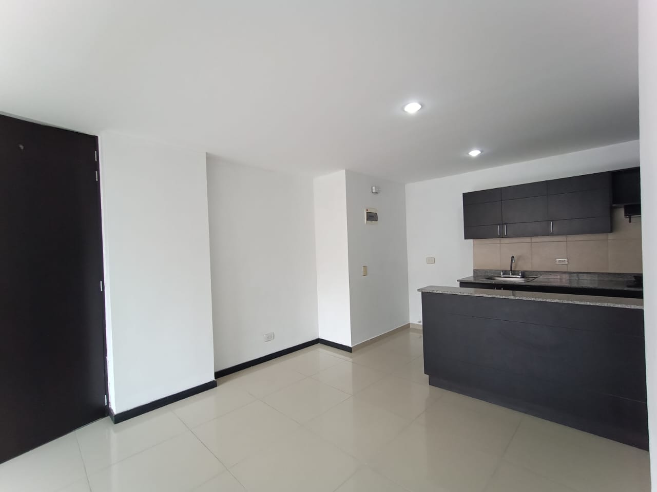 Apartamento en venta en el Poblado, sector Ciudad del Río
