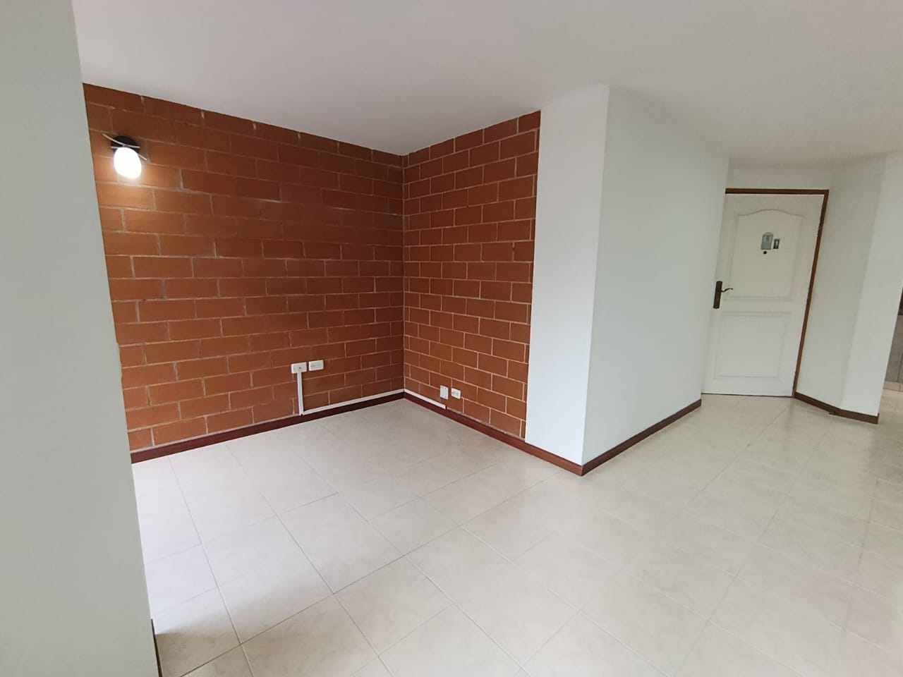 Arriendo apartamento en La Loma de Los Bernal