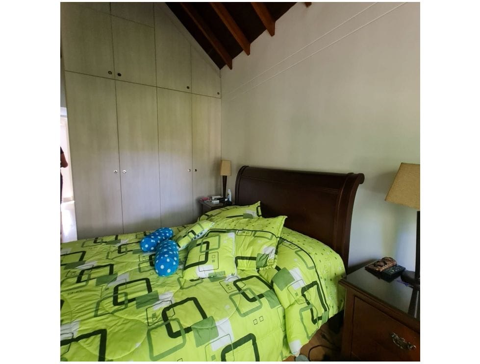 Casa para la venta en La Mota Medellin