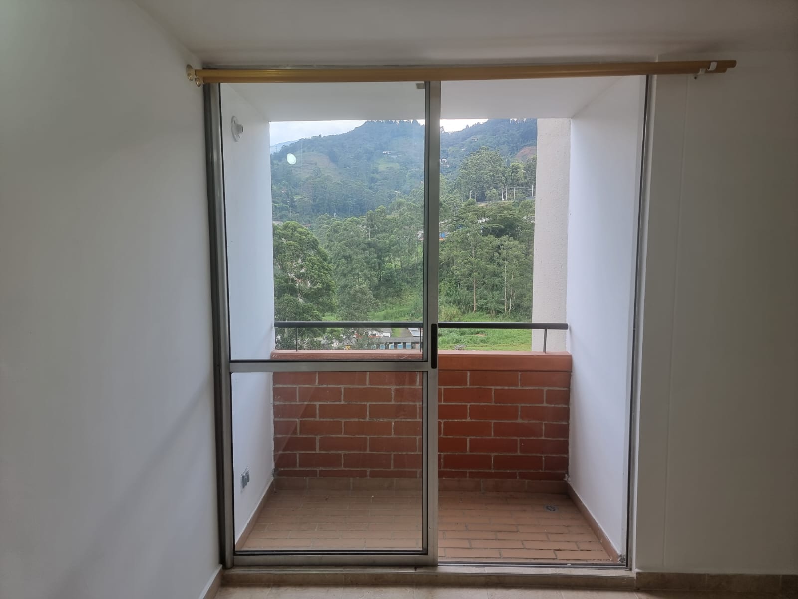 Apartamento en venta en la estrella tablaza