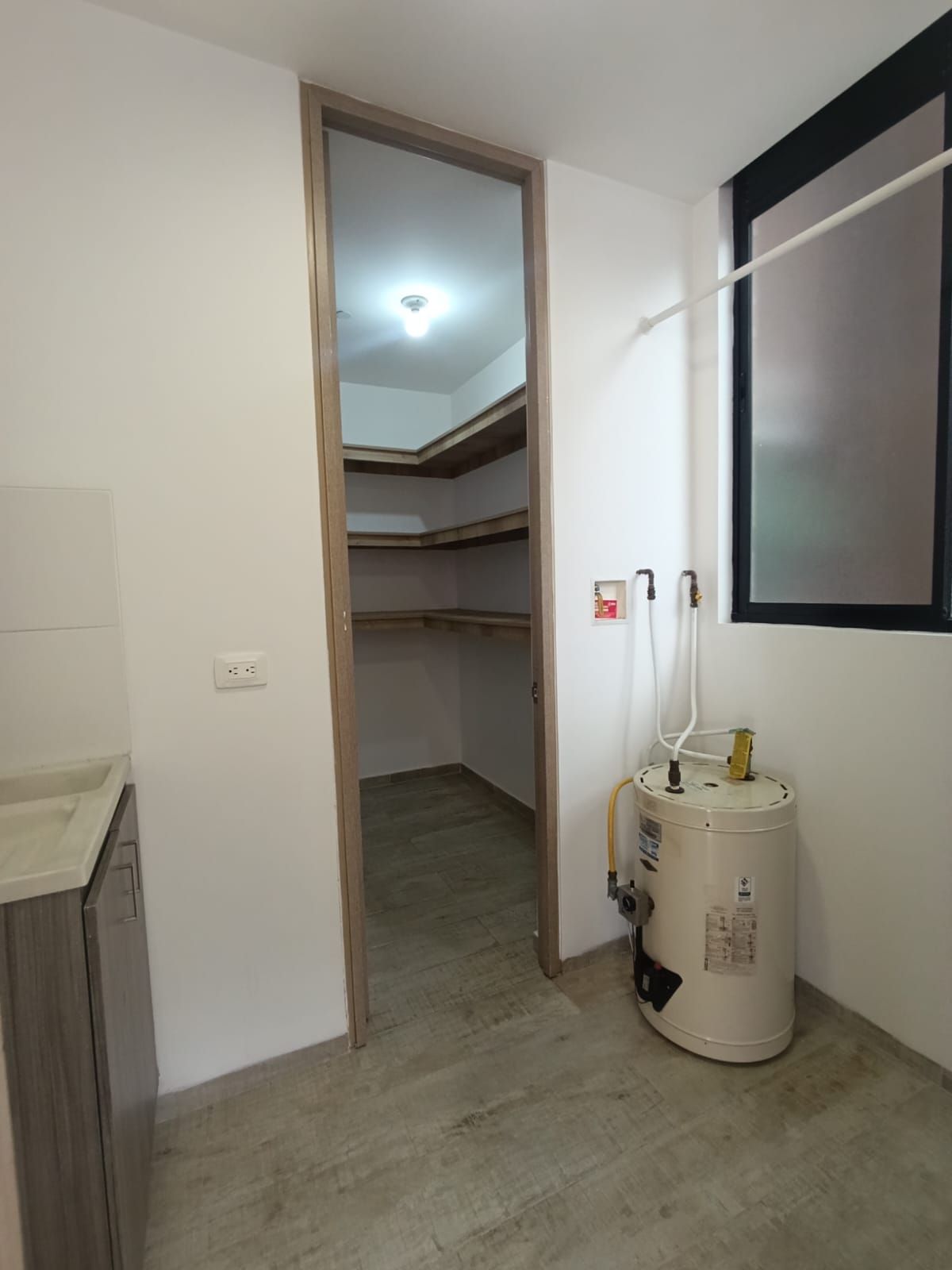 Apartamento en venta en Castropol Medellin