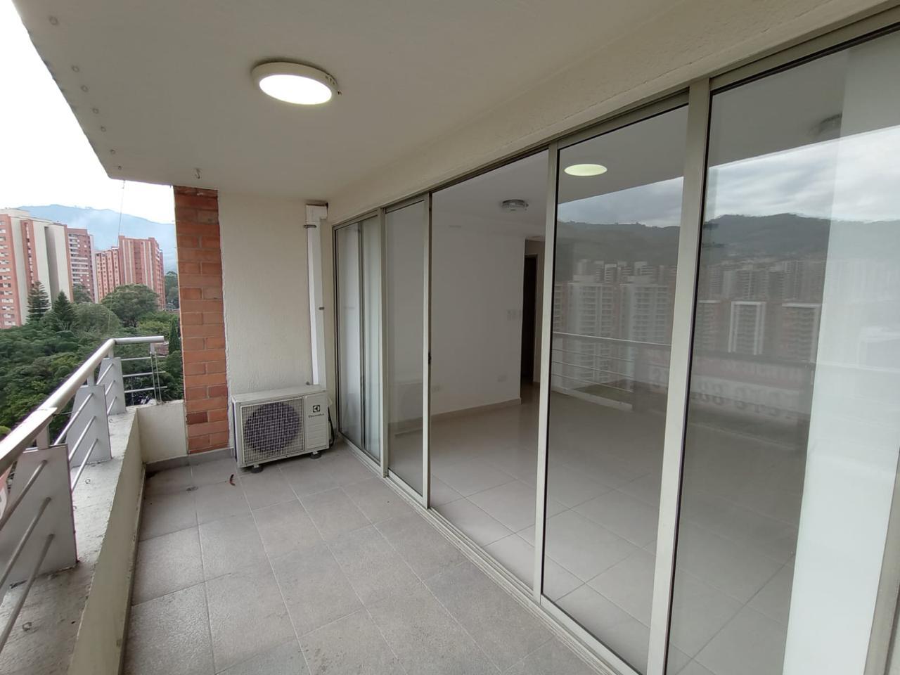 Venta de apartamento en La Loma de Los Bernal