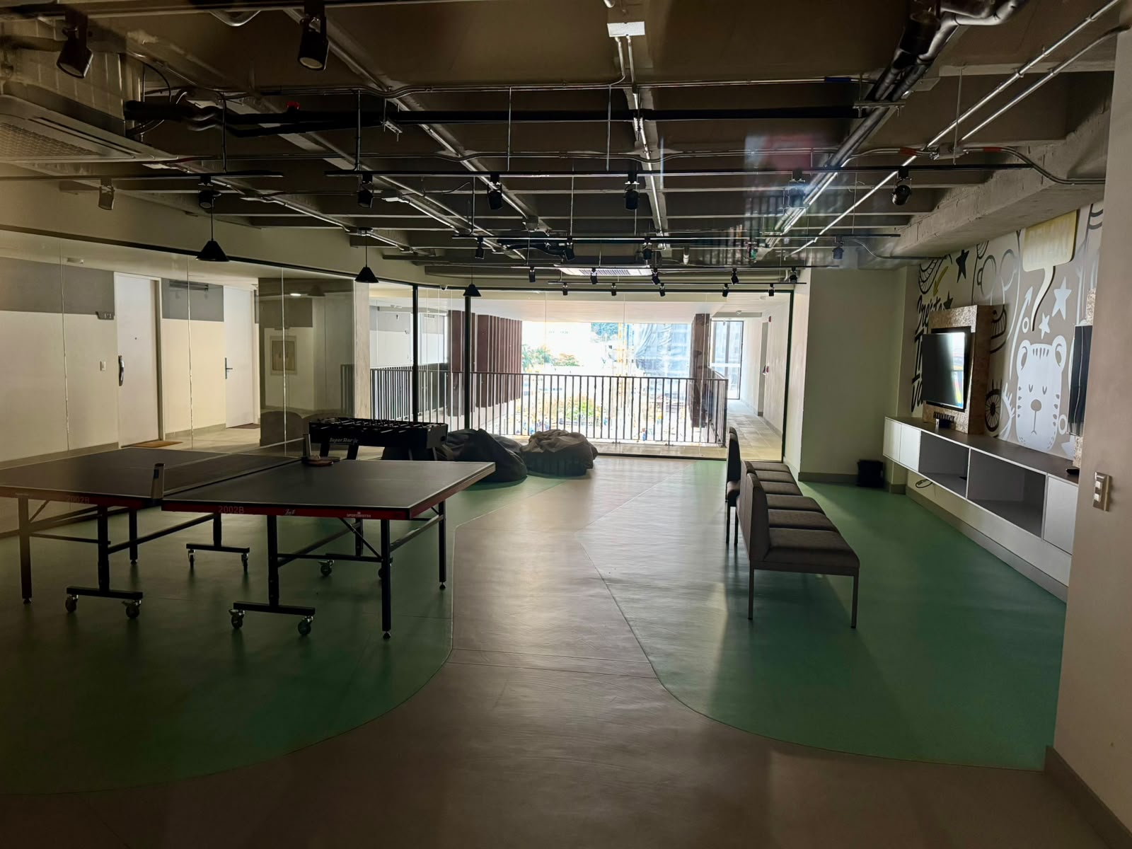 Apartaestudio amoblado para arriendo en Ciudad del Río El Poblado