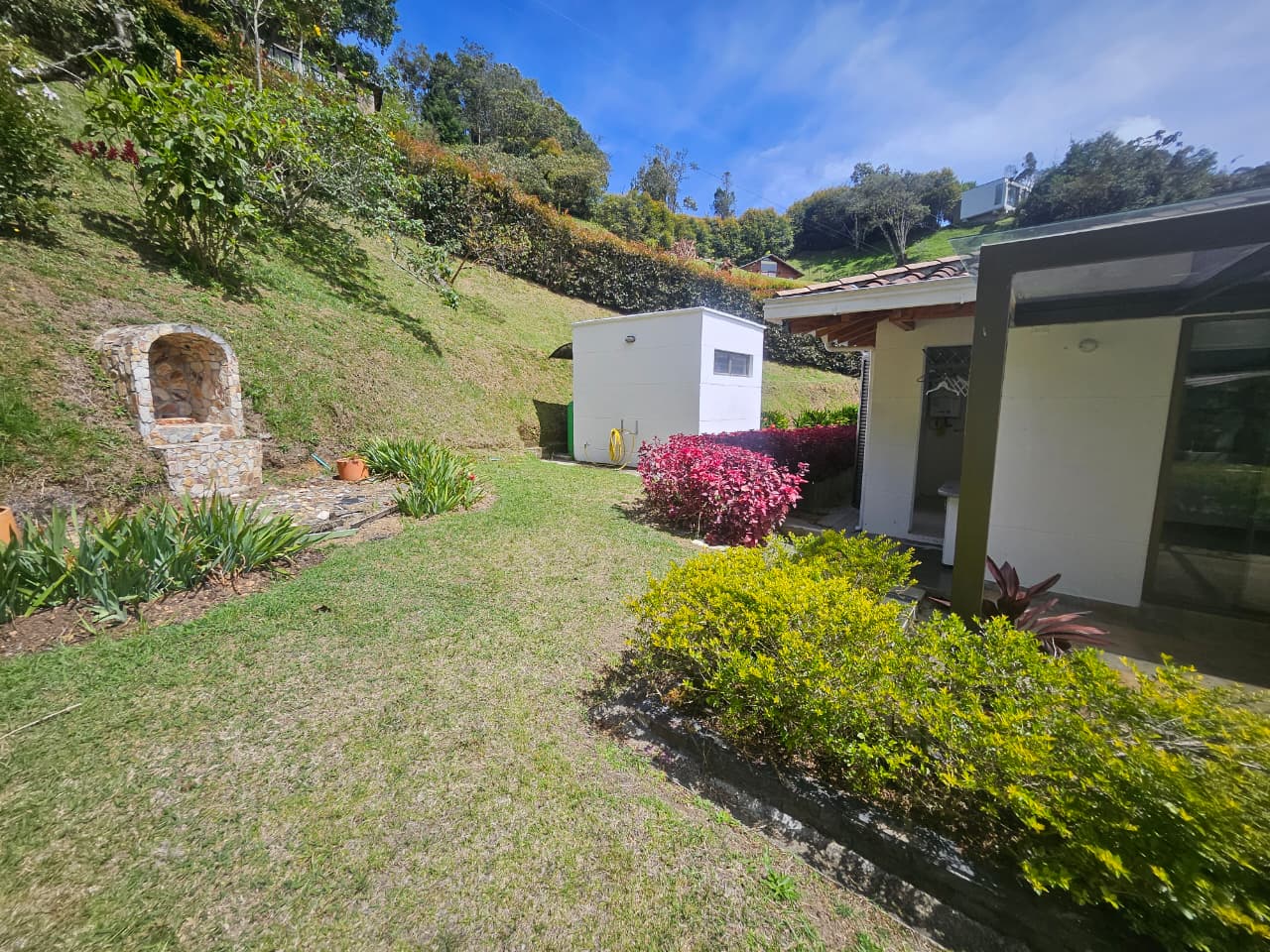 Casa para arriendo en Envigado Loma del Escobero