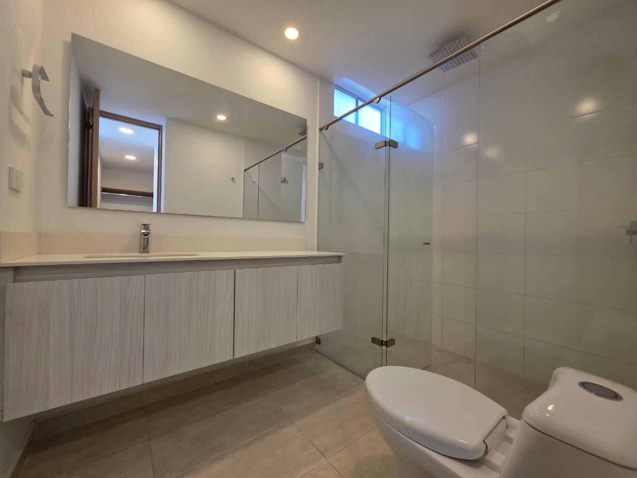 Apartamento en venta Suramérica 108 m² mas parqueadero doble
