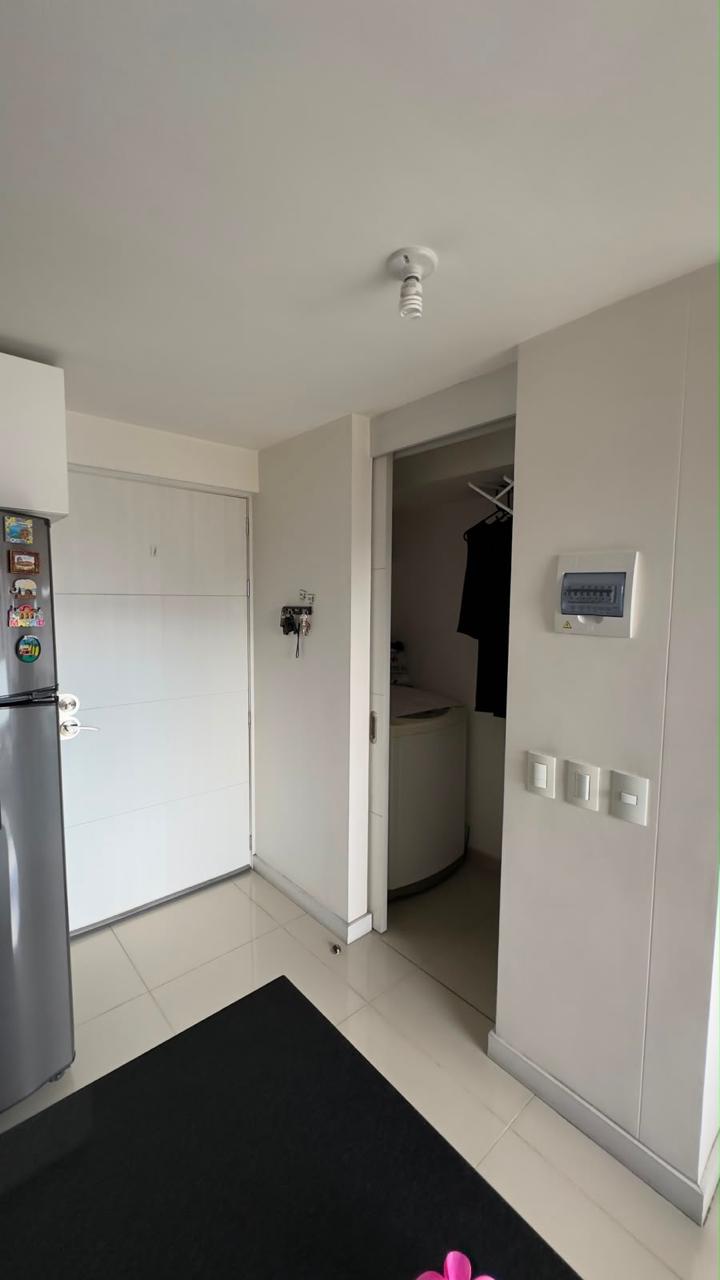 Apartamento en venta Medellín Loma de Los Bernal