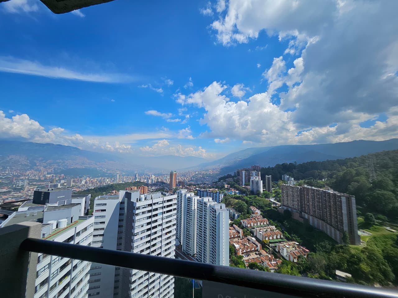 Apartamento para arriendo en Las Palmas Medellín