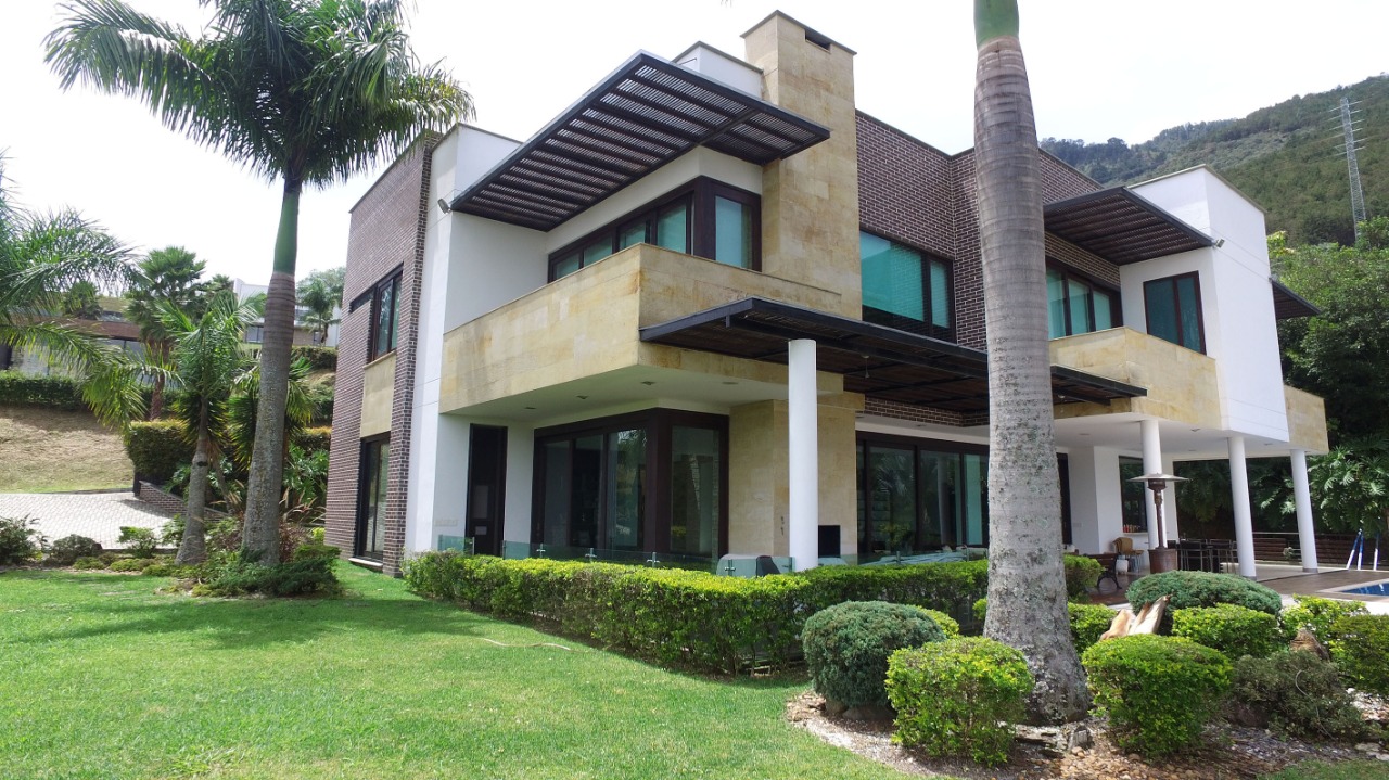 Casa en venta en las Palmas Medellin