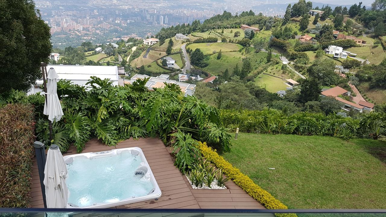 Casa en venta en las Palmas Medellin