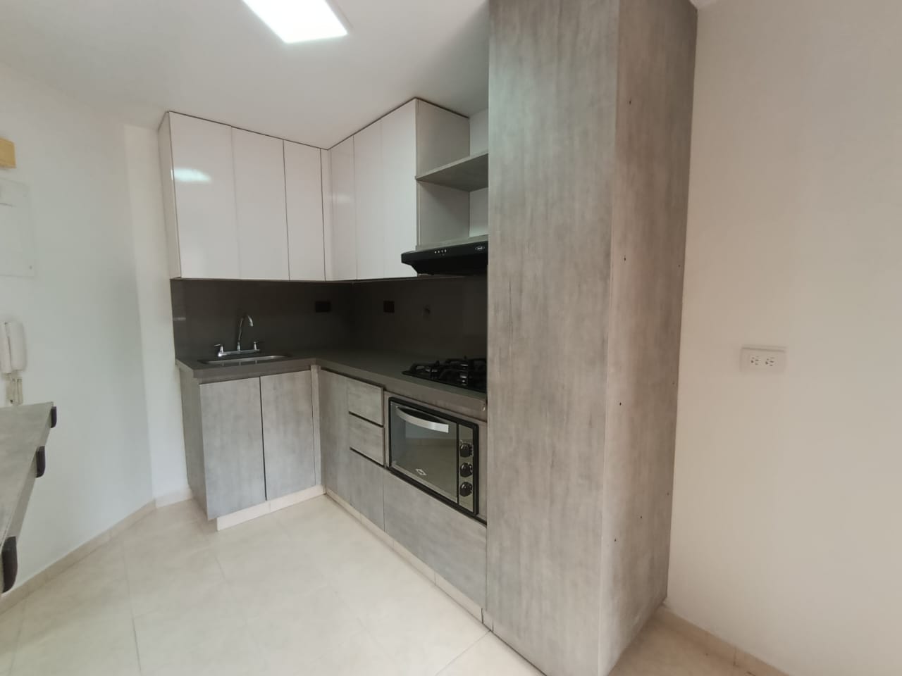 Arriendo apartamento en La Loma de Los Bernal