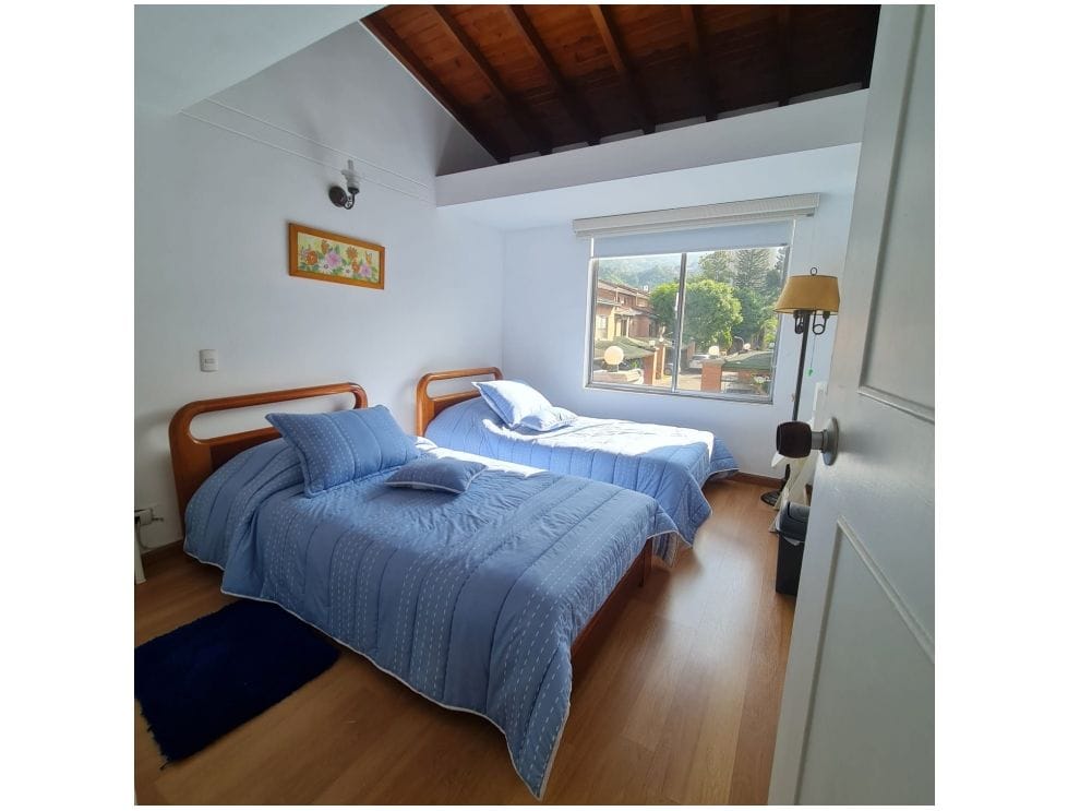 Casa para la venta en La Mota Medellin