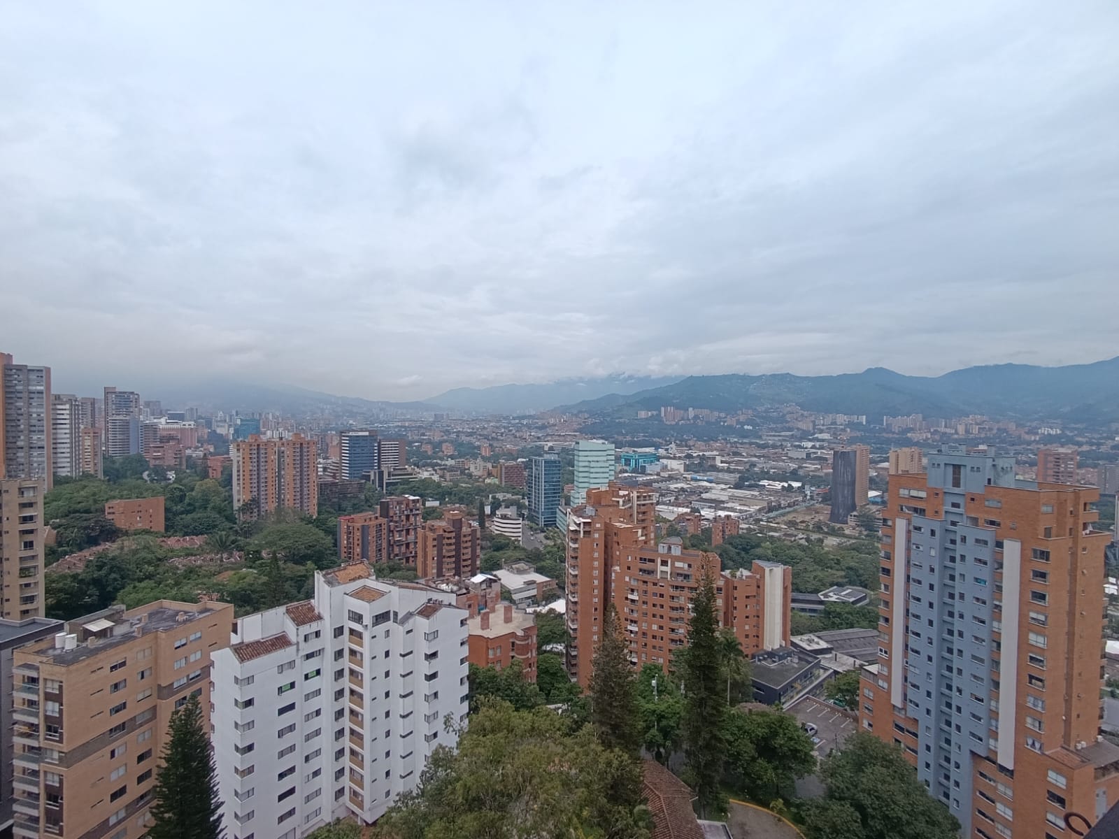 Apartamento en venta en Castropol Medellin