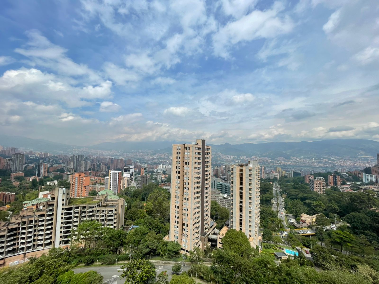 Apartamento en arriendo en Poblado Las Palmas