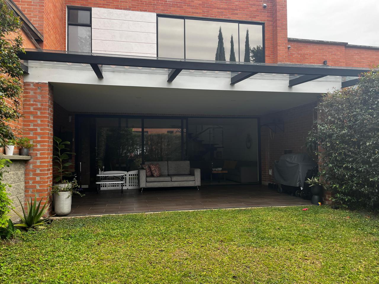 Casa para la venta en Envigado la Calleja