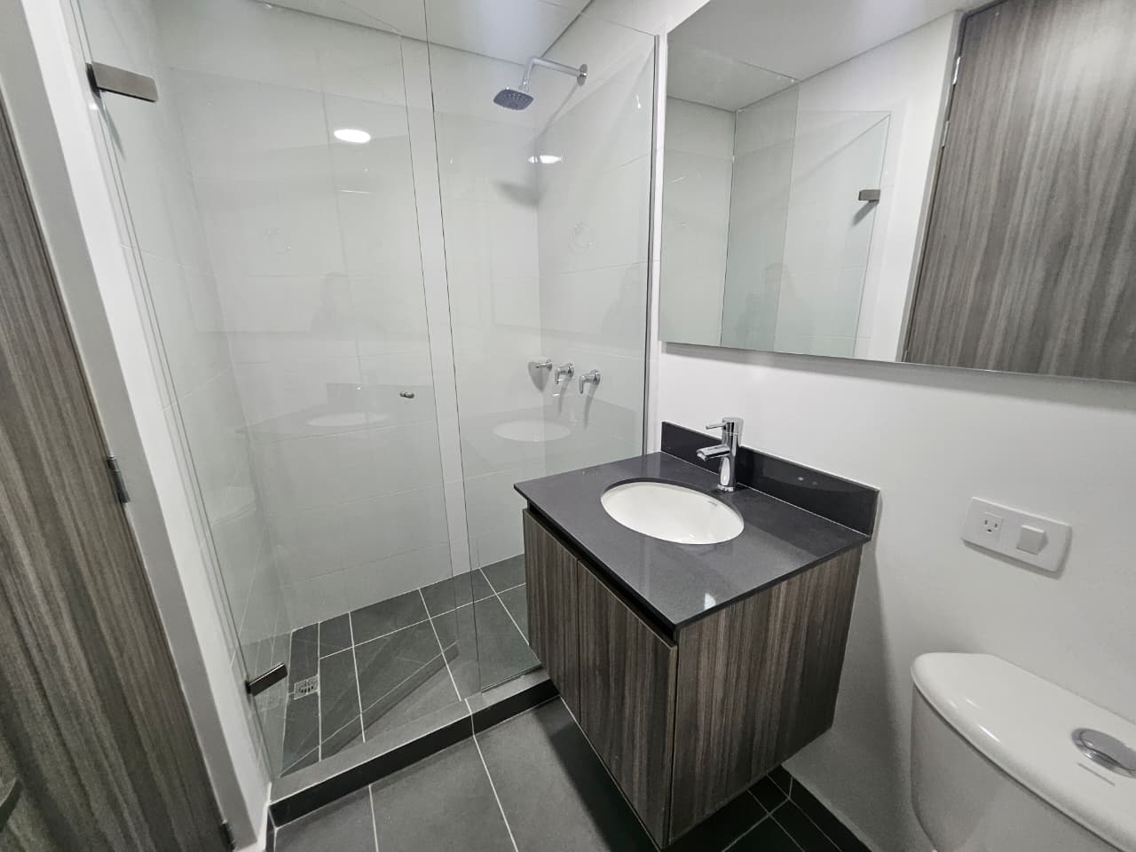 Apartamento para estrenar en arriendo en Las Palmas Medellín
