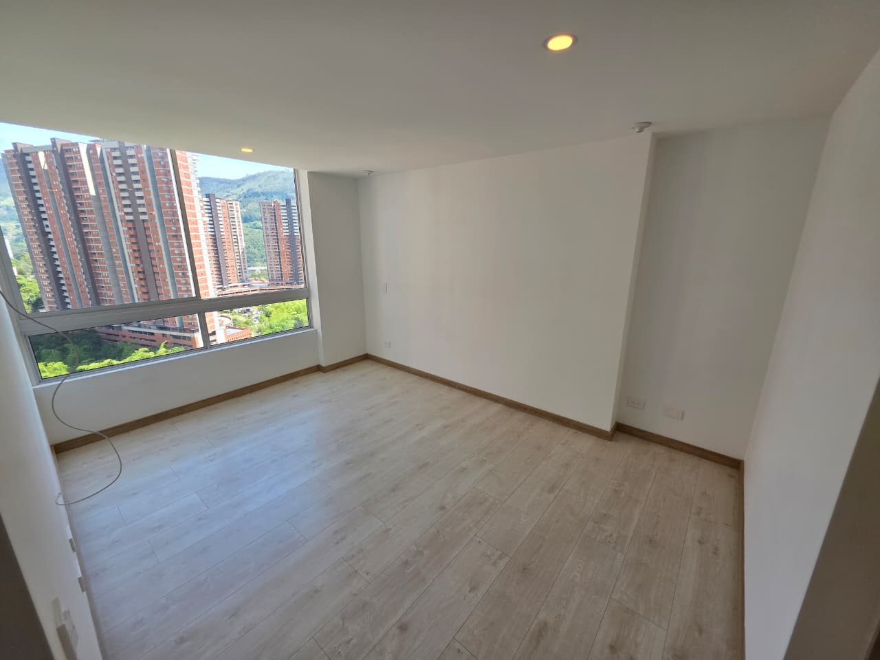 Apartamento en venta Suramérica 108 m² mas parqueadero doble