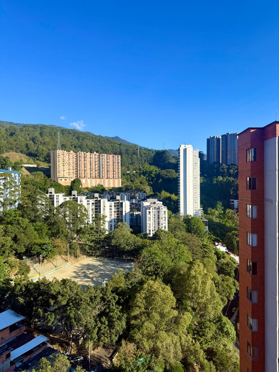 Apartamento para venta en Buenos Aires sector Palmas Medellin