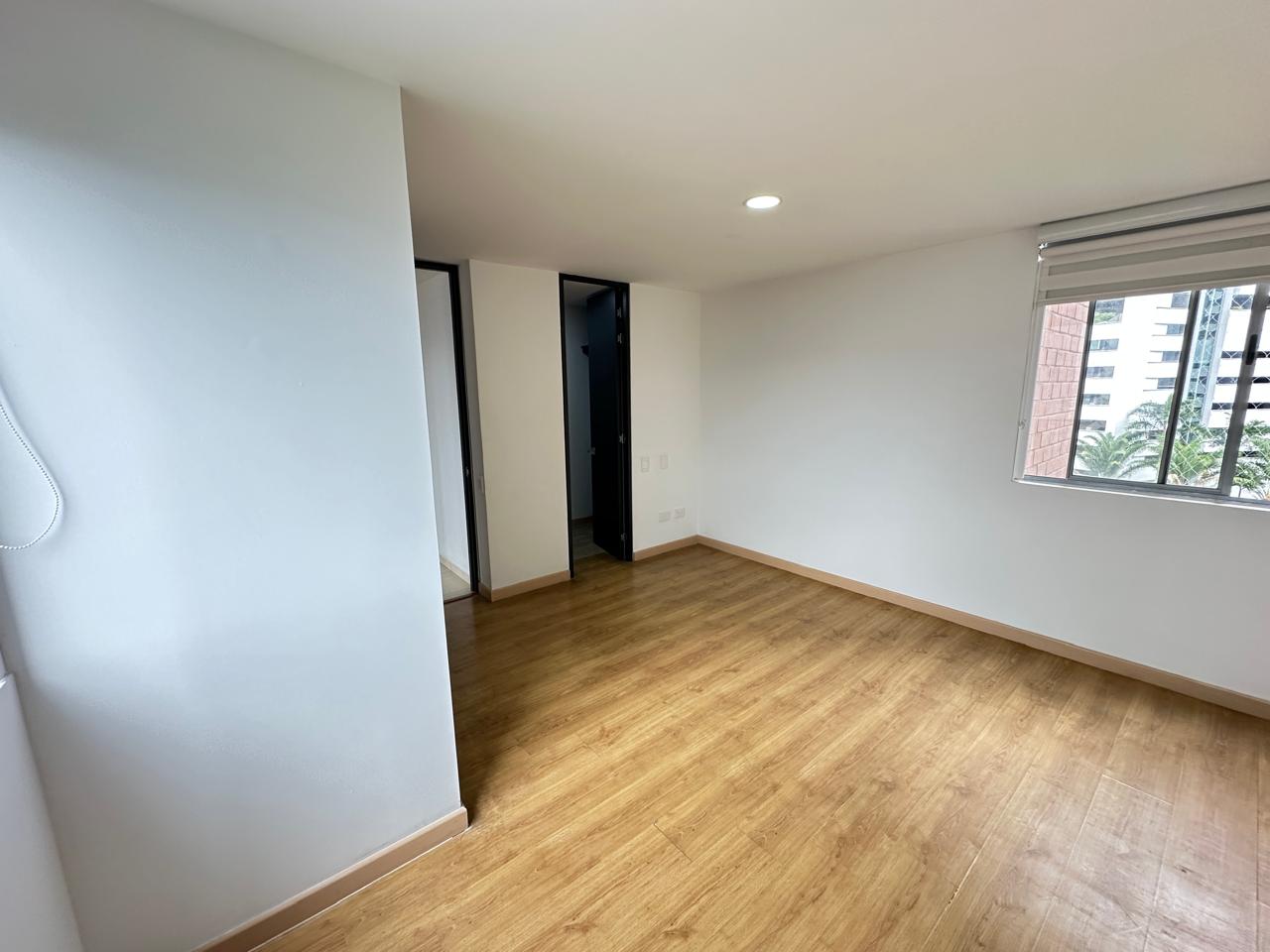 Apartamento en arriendo en Loma del Indio Poblado