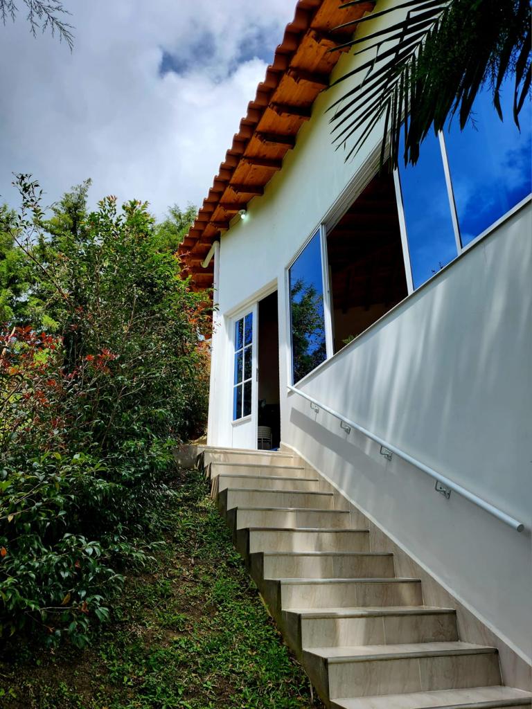 Venta de finca en El Peñol Vereda La Helida