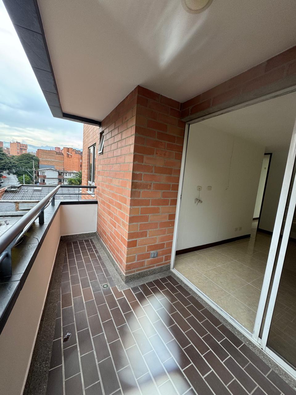 Apartamento en venta en Laureles