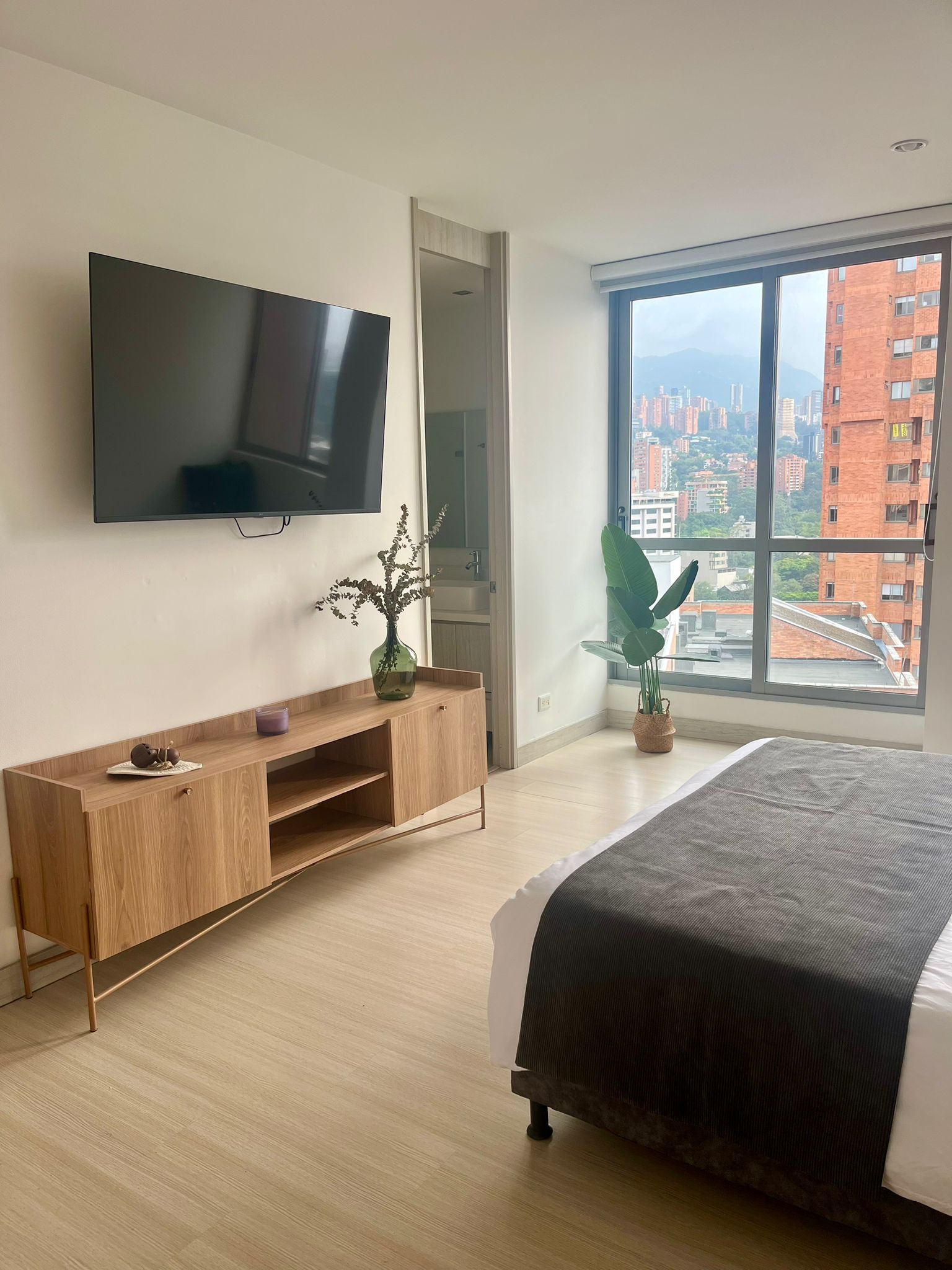 Apartamento para arriendo amoblado Lalinde Poblado