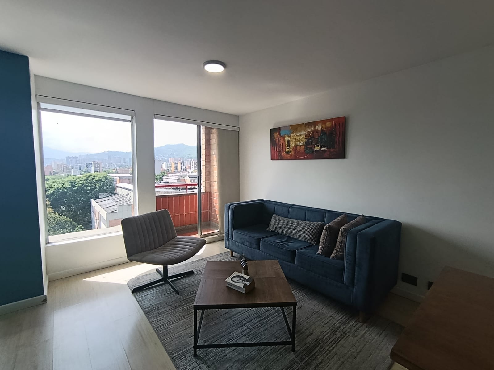 APARTAMENTO AMOBLADO EN  ARRIENDO EN BELEN