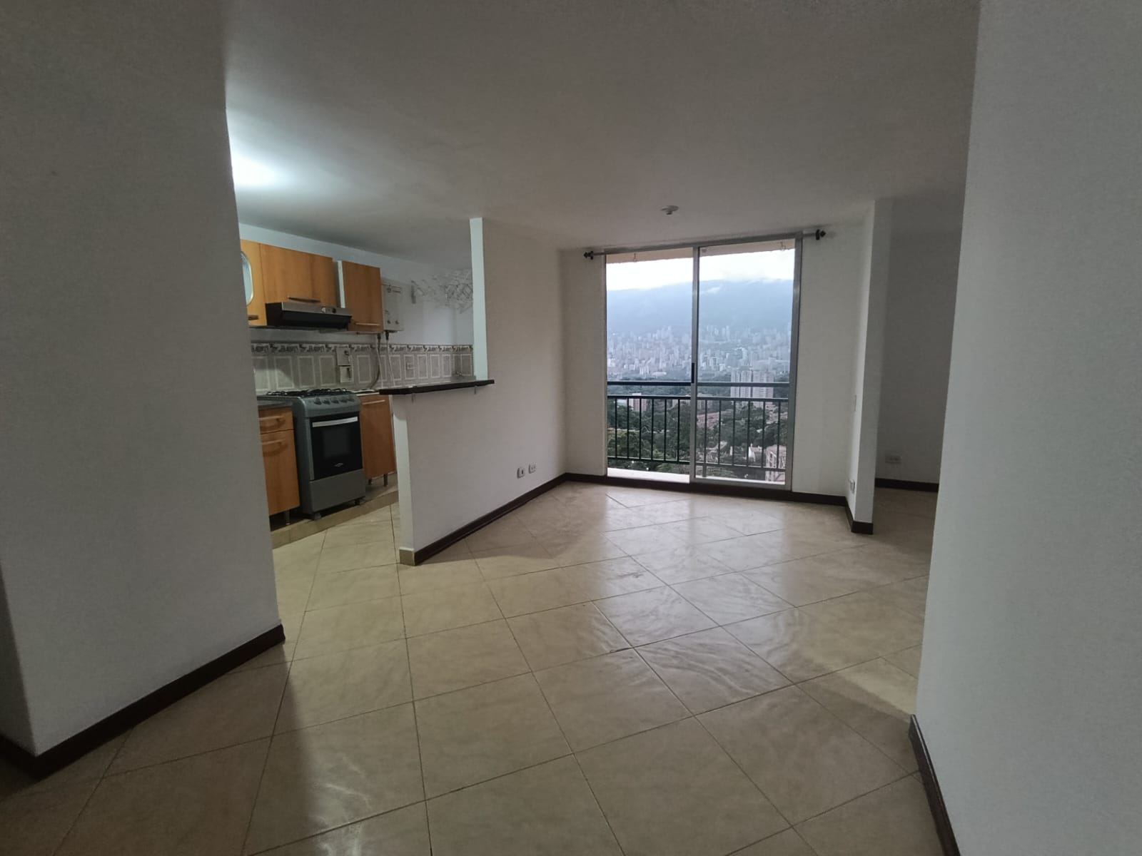 APARTAMENTO EN ARRIENDO, RODEO ALTO