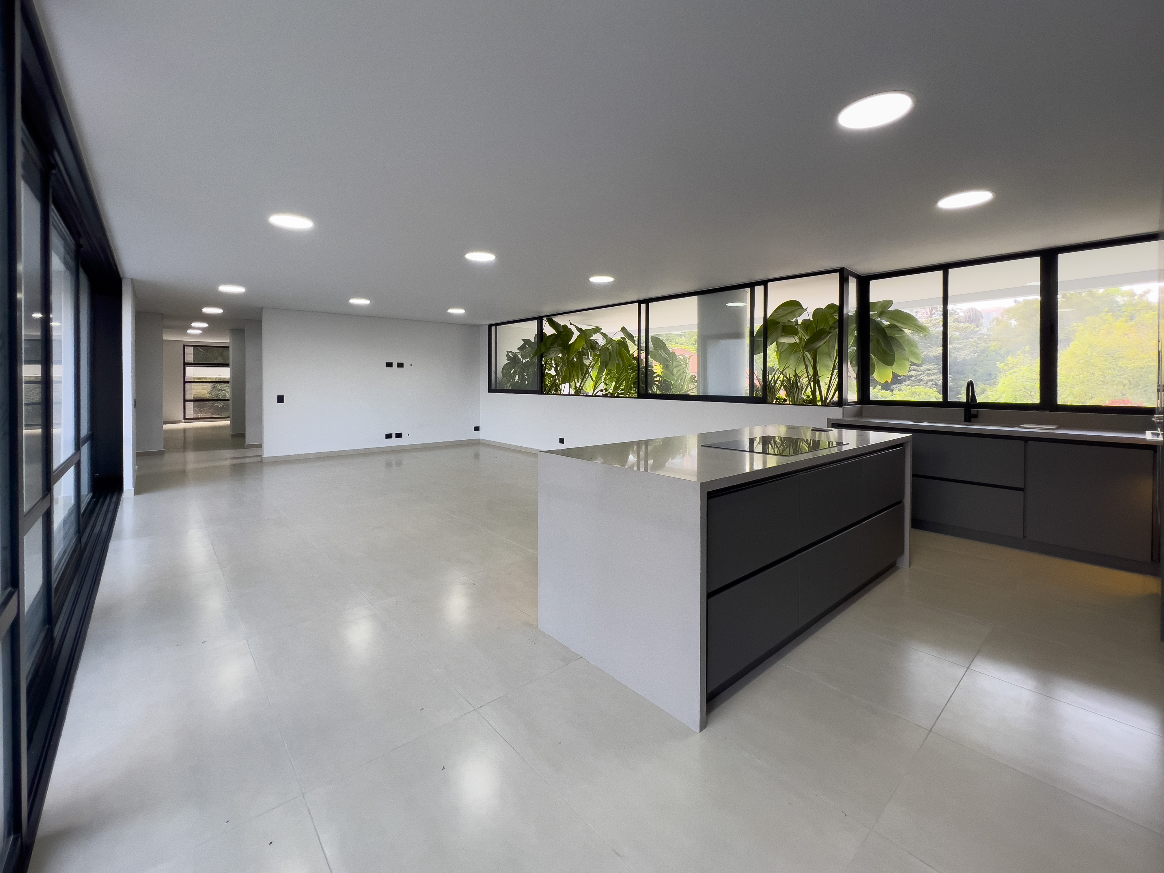 Apartamento en venta en el poblado Medellín cerca del Tesoro