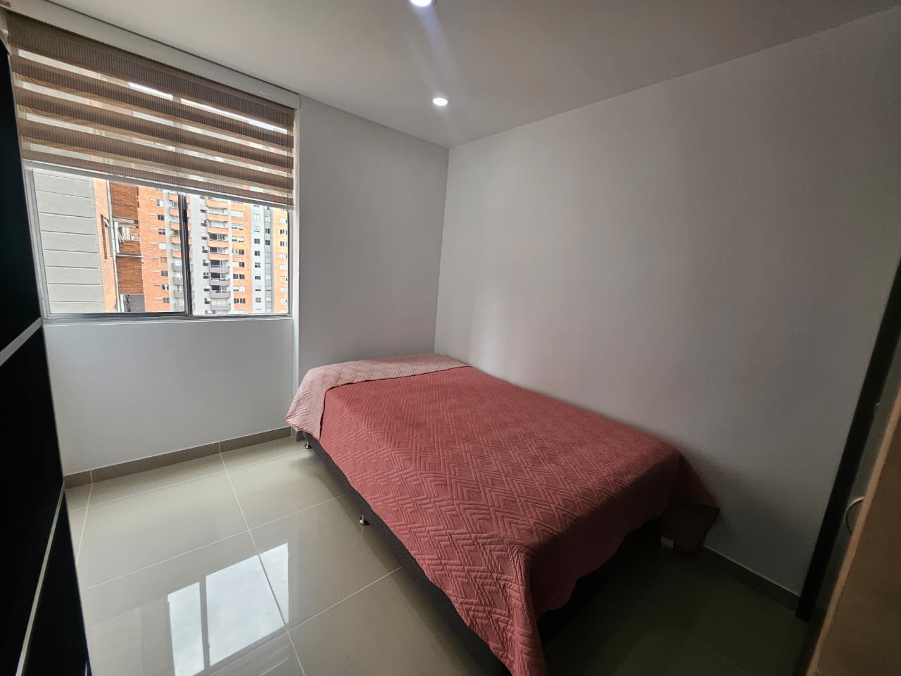 Apartamento amoblado en arriendo en Ciudad del Río El Poblado