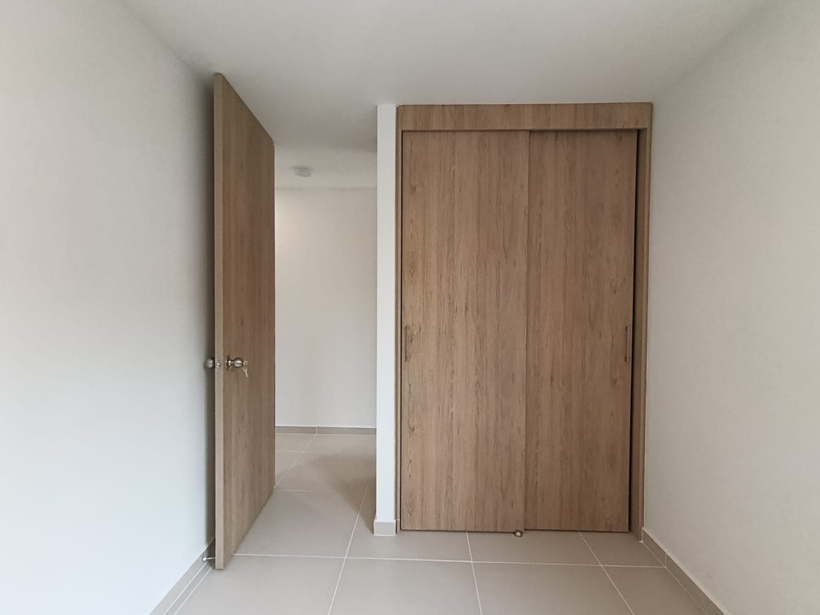 Arriendo apartamento Envigado Camino Verde para estrenar