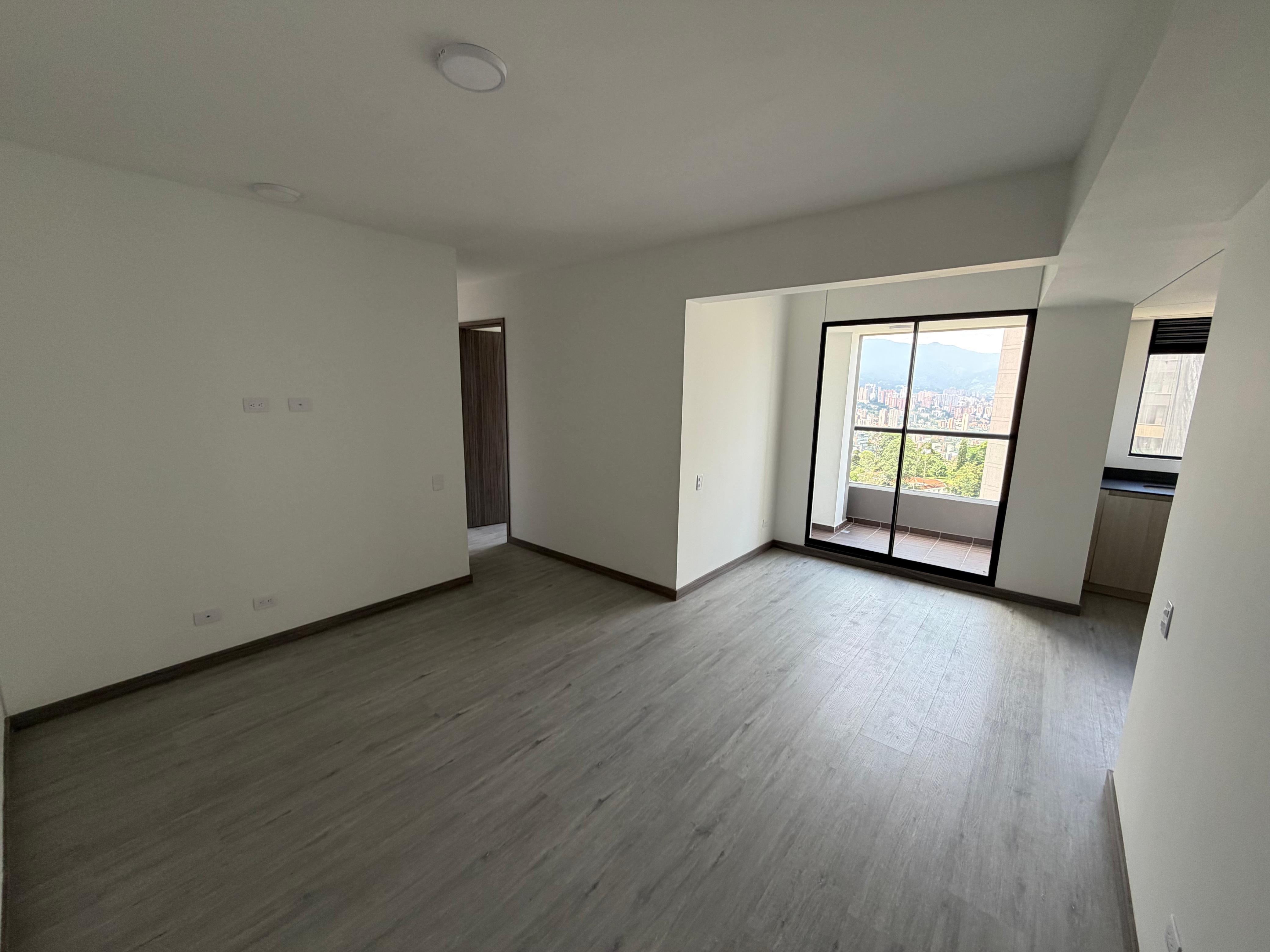Apartamento para estrenar en arriendo en Las Palmas Medellín