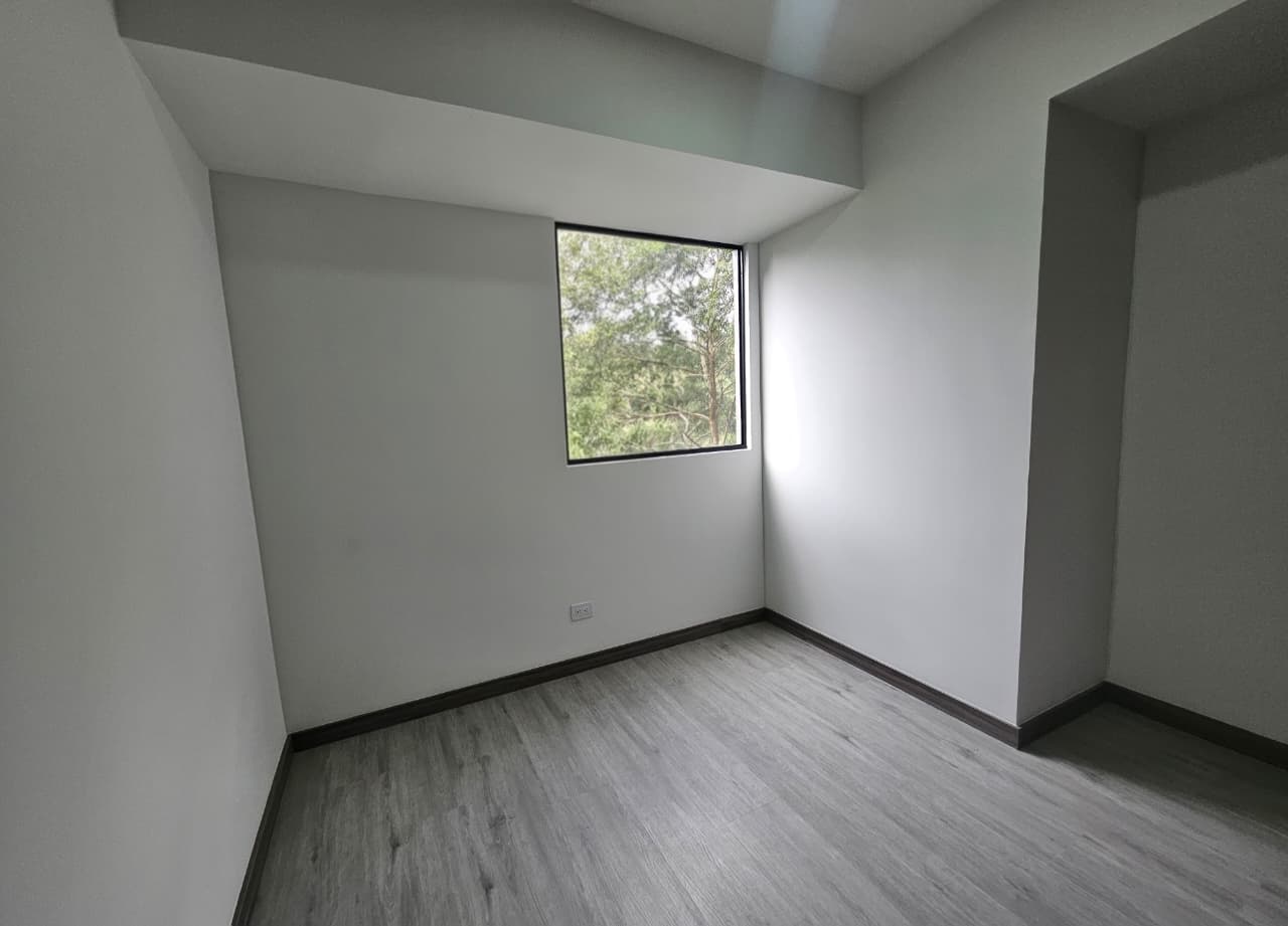 Apartamento para estrenar en arriendo en Las Palmas Medellín