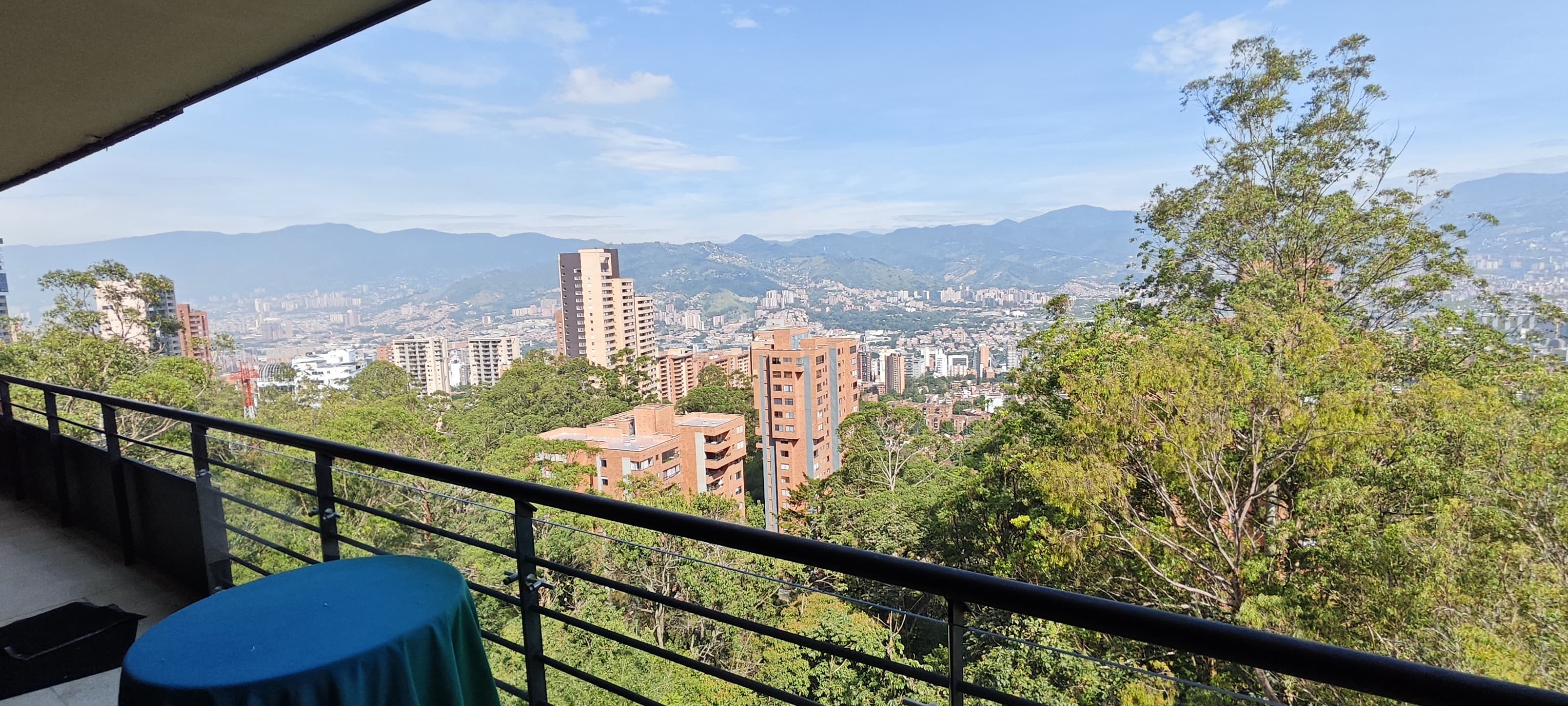 Apartamento para la venta en Loma de Los Gonzalez Poblado Medellin