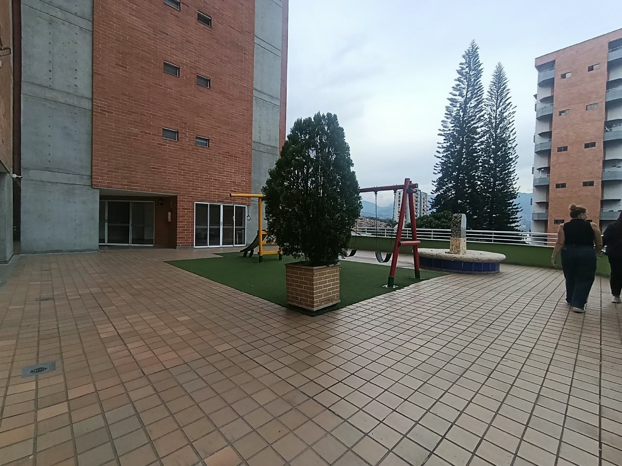 Apartamento en arriendo en Loma de los Bernal Medellín