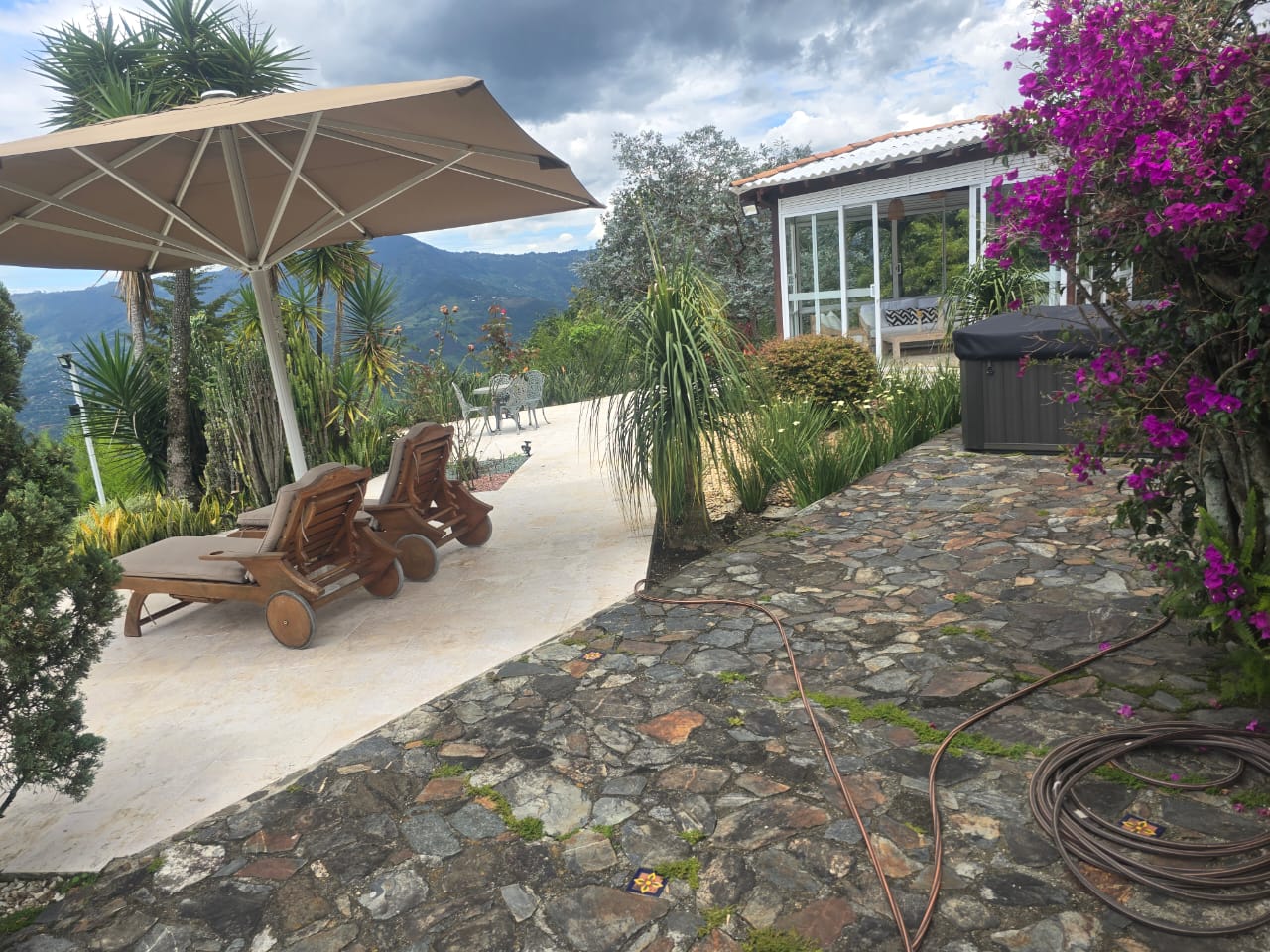 FINCA PARA LA VENTA EN COPACABANA