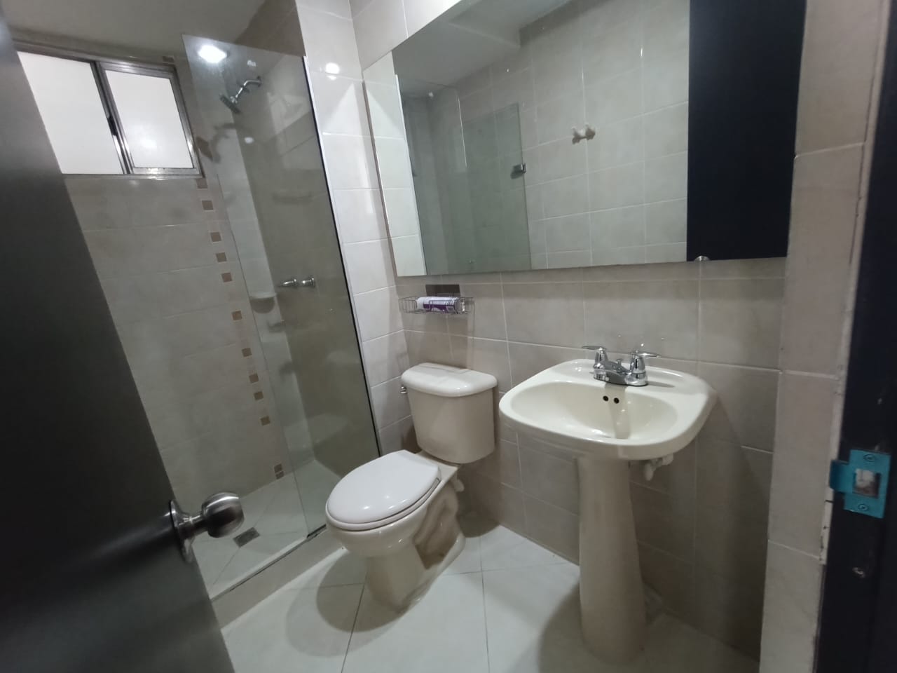 Apartamento en venta en el Poblado, sector Ciudad del Río