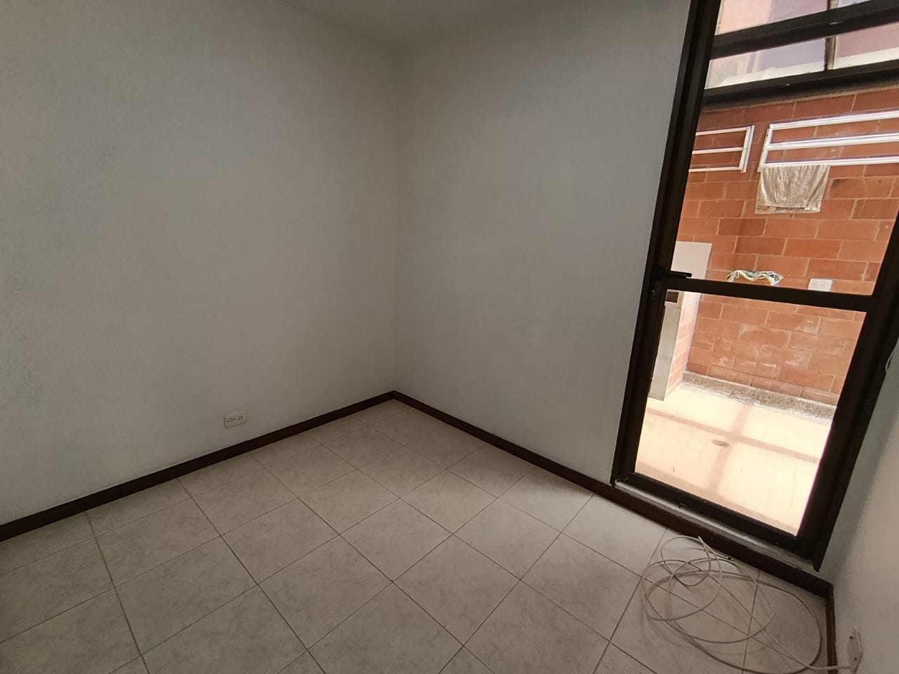 Arriendo apartamento en La Loma de Los Bernal