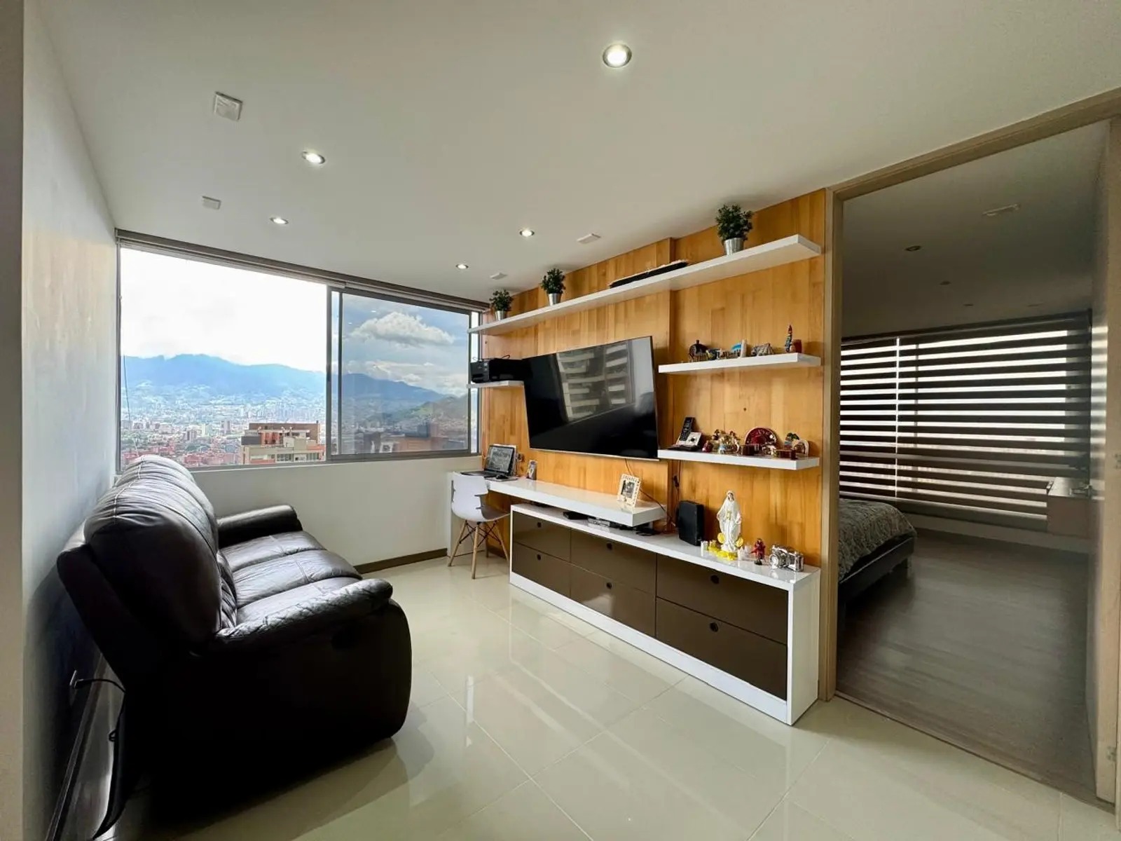 Apartamento en venta en Envigado Loma del Chocho