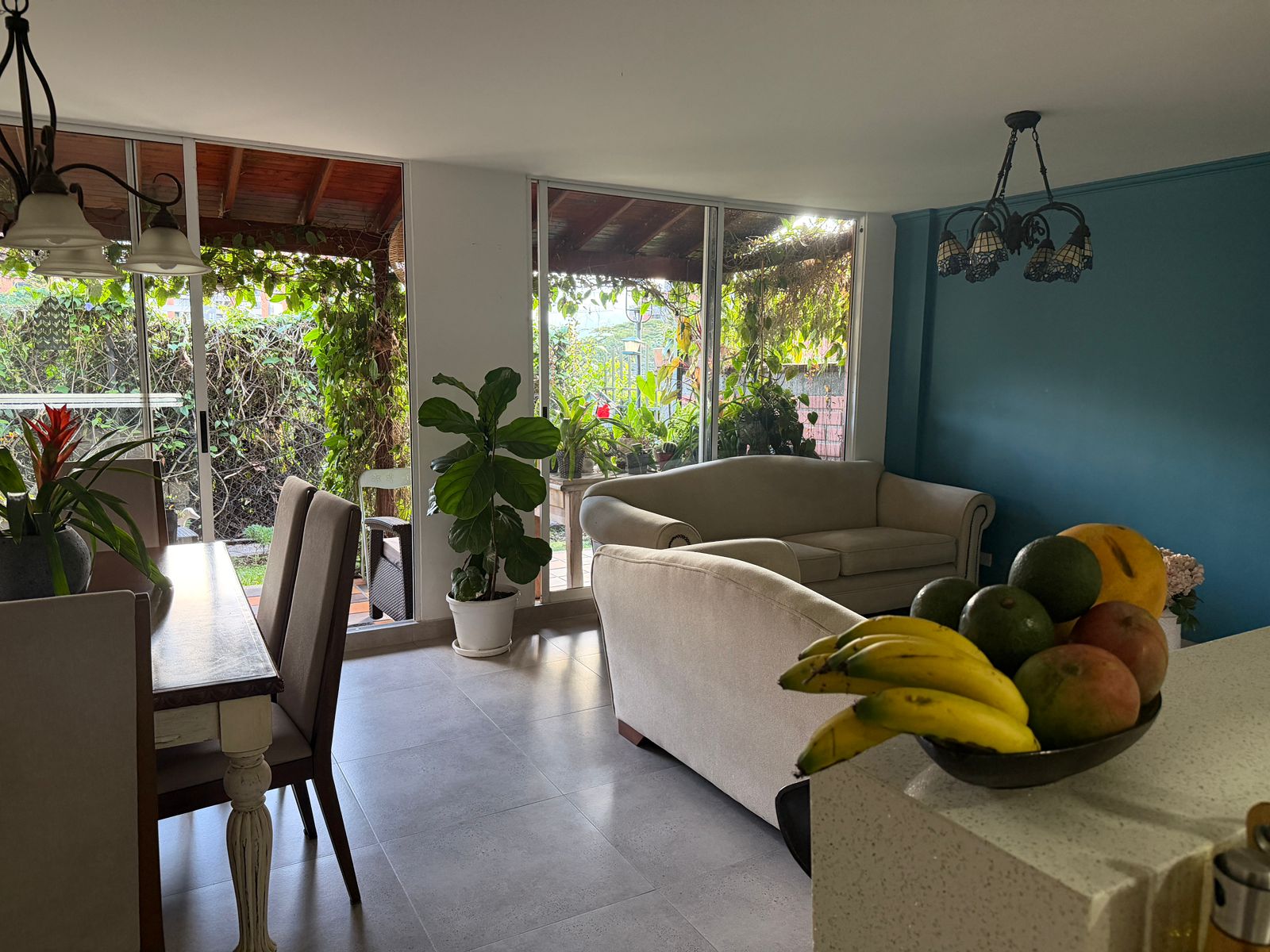 Casa en venta en Envigado loma del chocho