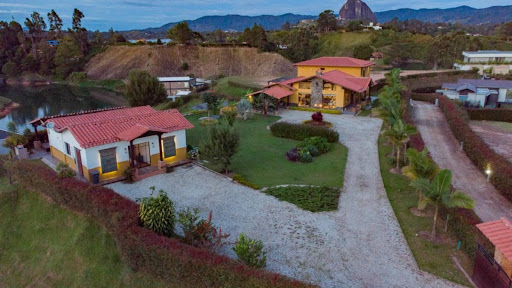 Casa finca en venta en el Peñol  Antioquia