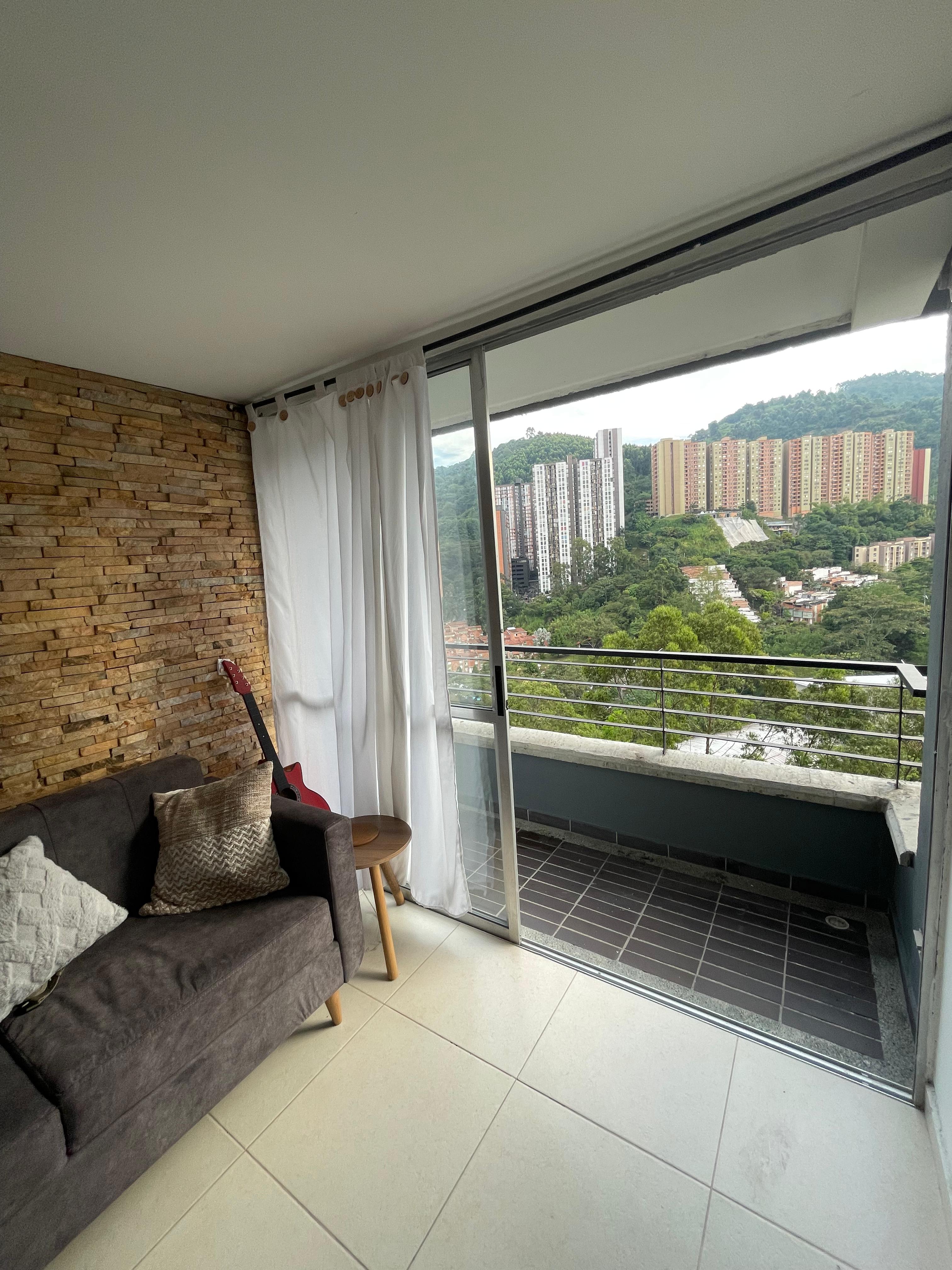 Apartamento en venta en Belén Rodeo Alto  Medellín