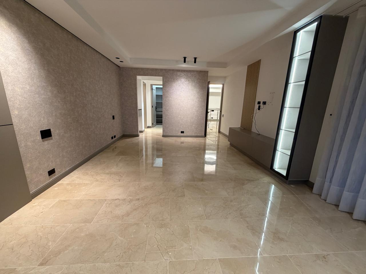 Casa en  venta en la Calera el    Poblado Medellin