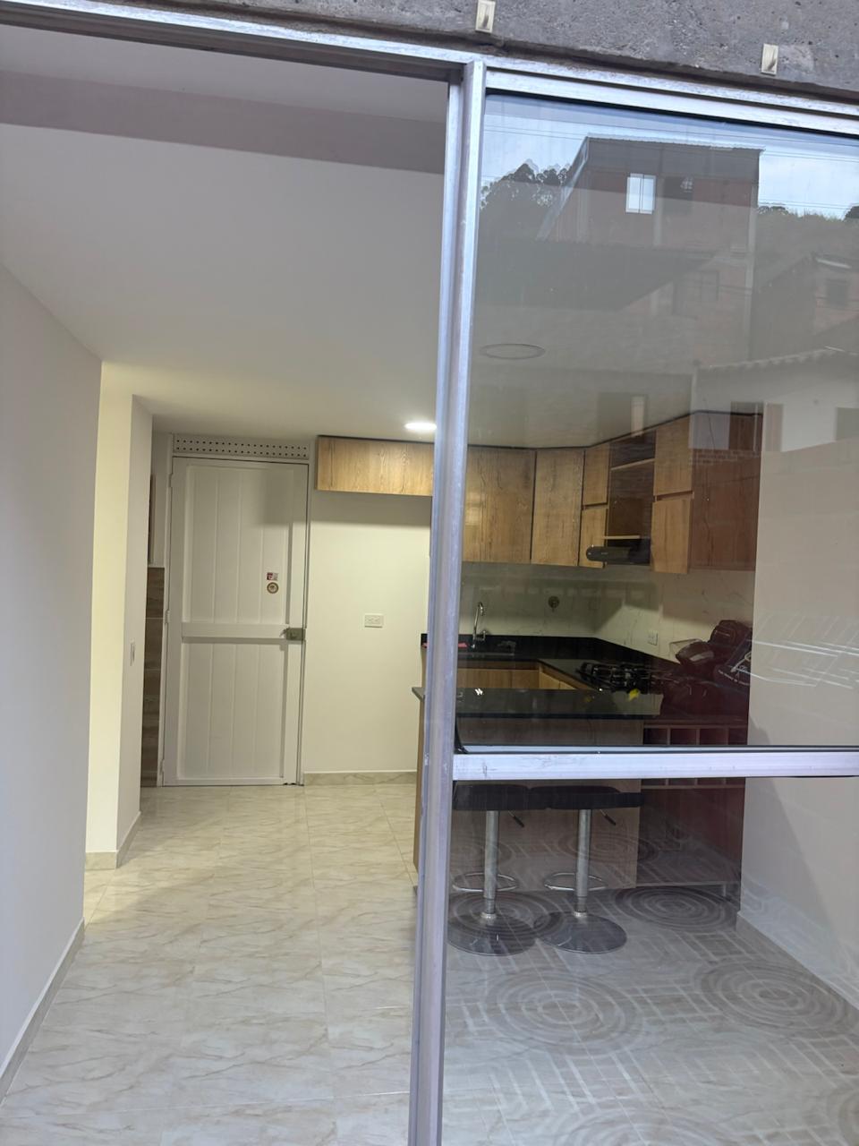 Apartamento en Venta en Bello cerca a la estación madera