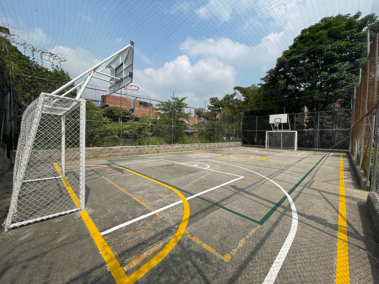 Casa en venta en la Estrella Antioquia