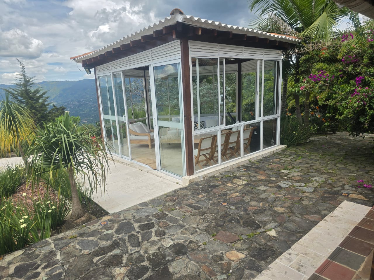 FINCA PARA LA VENTA EN COPACABANA