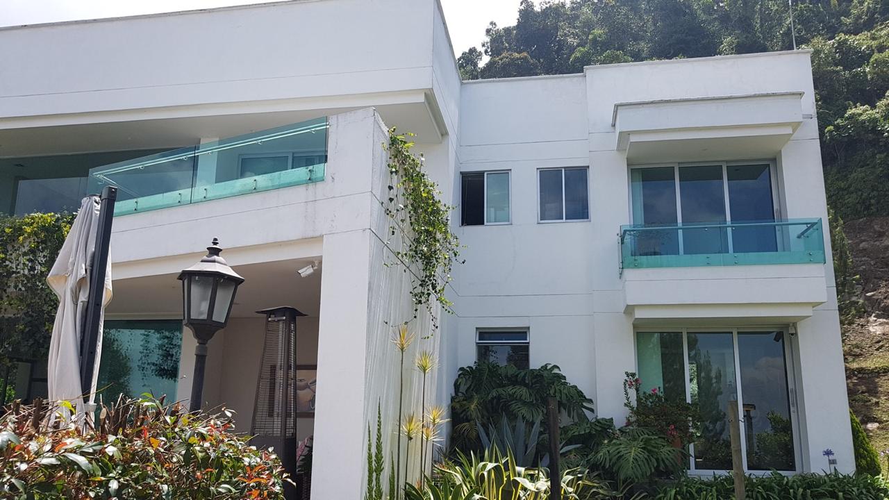 Casa en venta en las Palmas Medellin