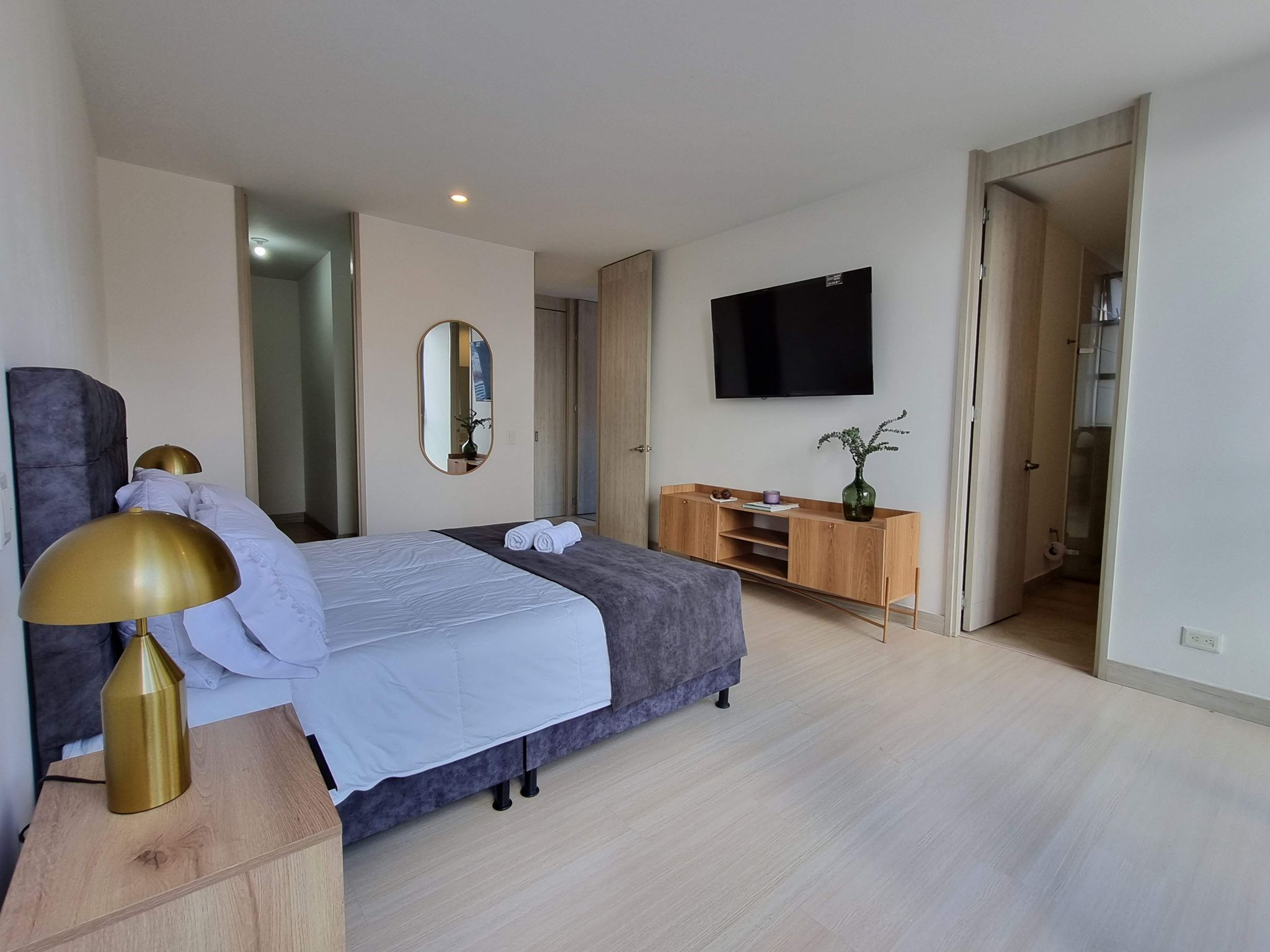 Apartamento para arriendo amoblado Lalinde Poblado