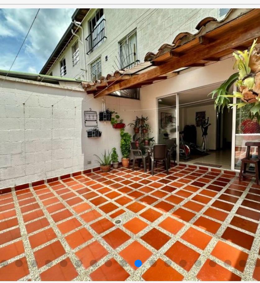 Casa en venta en la Estrella Antioquia